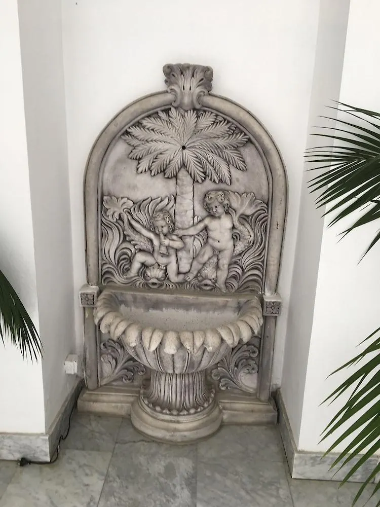*** Hotel Teodosio Apartment And Free Parking Seville Spain