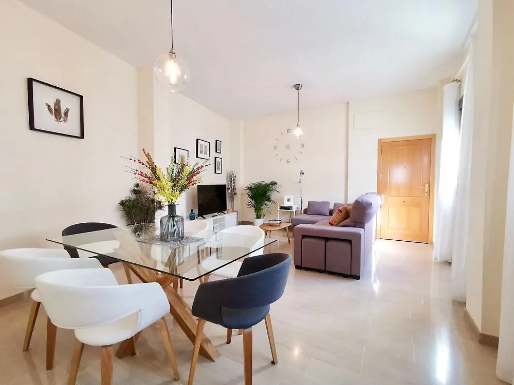 Hotel Teodosio Apartment And Free Parking Seville